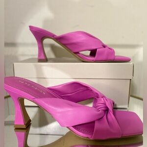 🩷NEVER WORN | Marc Fisher Heels | Size 9.5